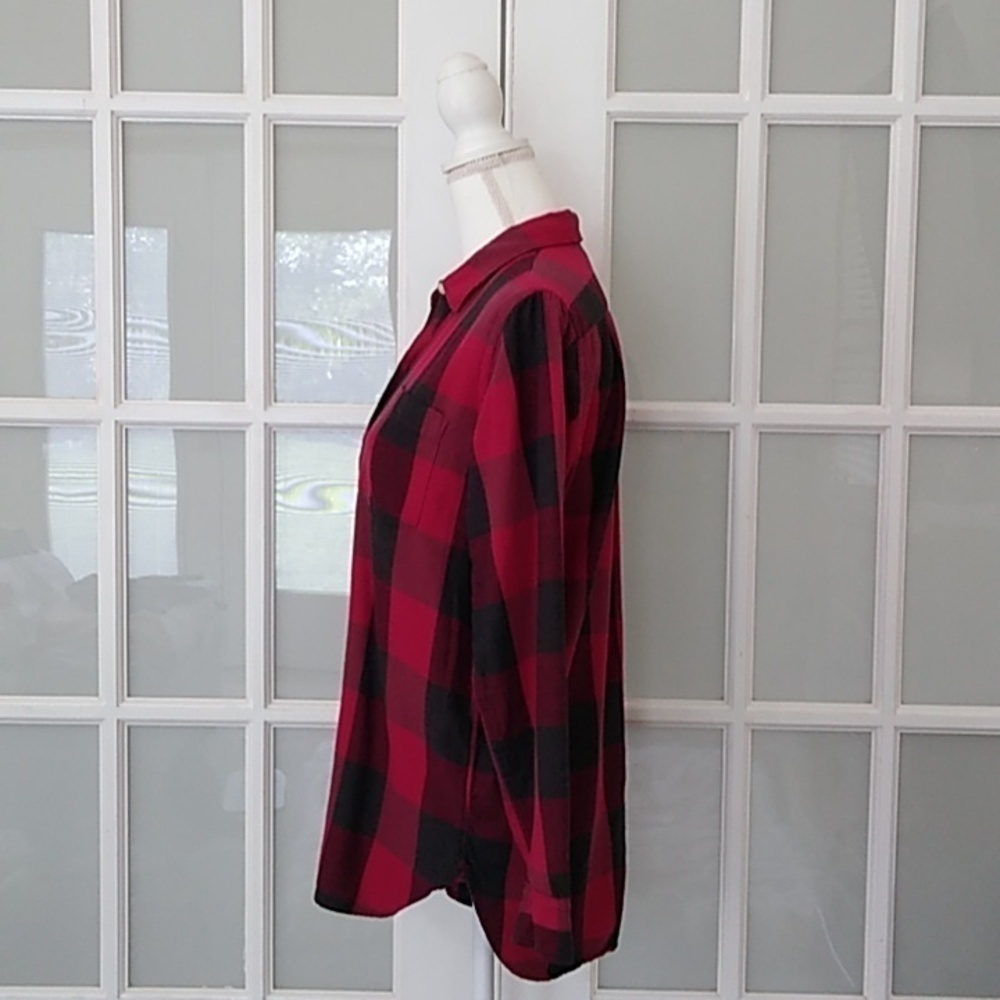 GAP Boyfriend Fit Red & Black Buffalo Check Button Down Shirt Size - M - Picture 7 of 16